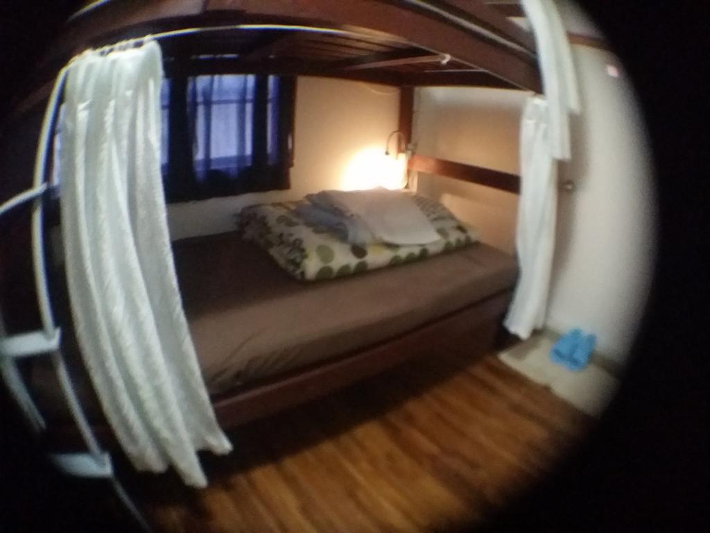 Guesthouse Base Okinawa Νάχα Εξωτερικό φωτογραφία