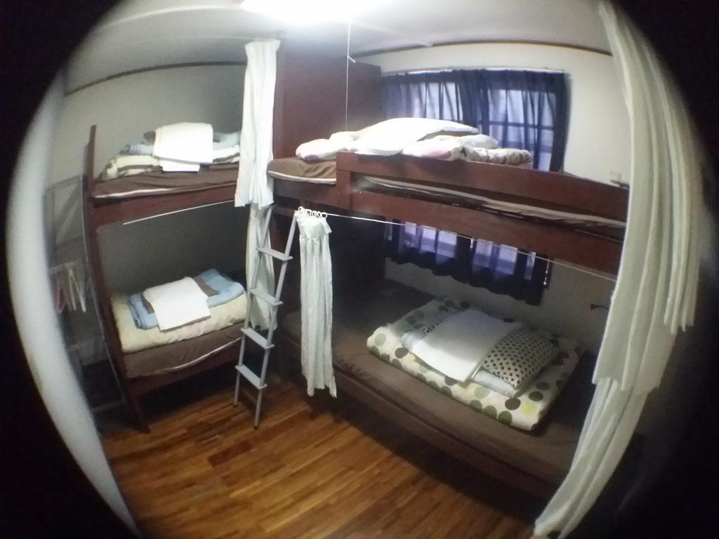 Guesthouse Base Okinawa Νάχα Εξωτερικό φωτογραφία