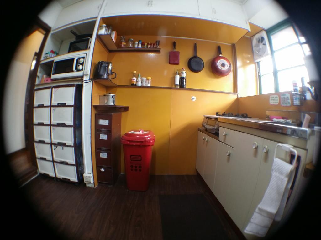 Guesthouse Base Okinawa Νάχα Εξωτερικό φωτογραφία